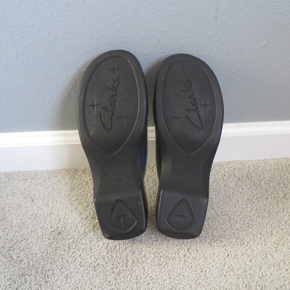 Clarks womens mules/shoes size 7 green leather Velcro #35724 MADE IN BRAZIL - Picture 12 of 12